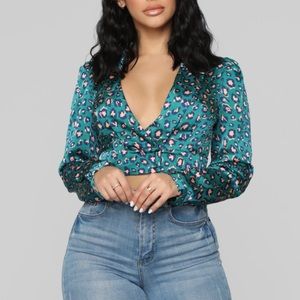 Fashion Nova blue crop top